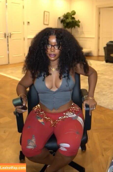 SZA / Solana Rowe / thejad3x leaked photo photo #0310