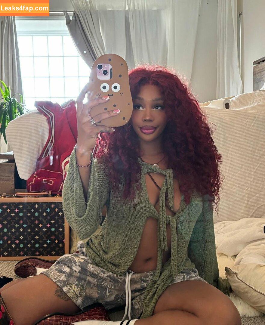 SZA / Solana Rowe / thejad3x leaked photo photo #0356