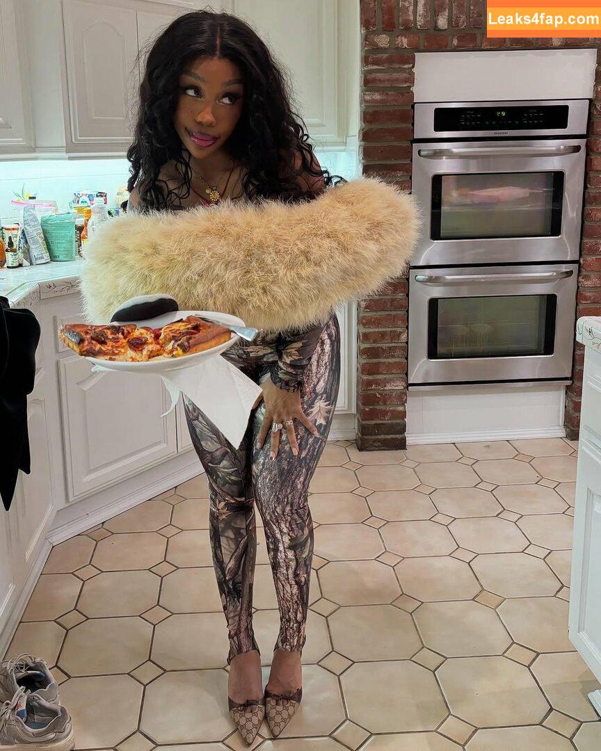 SZA / Solana Rowe / thejad3x leaked photo photo #0357