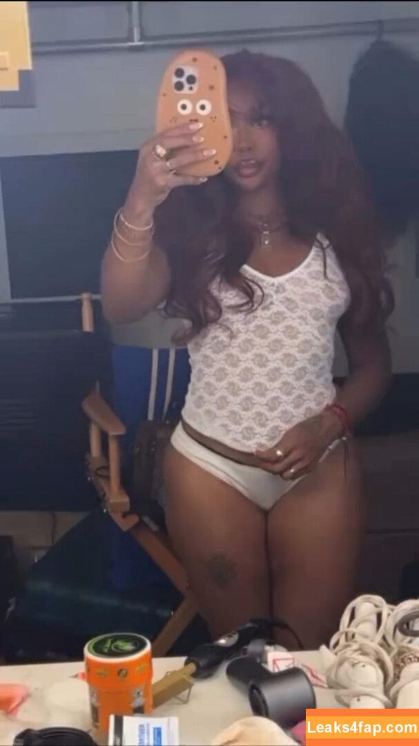 SZA / Solana Rowe / thejad3x leaked photo photo #0372