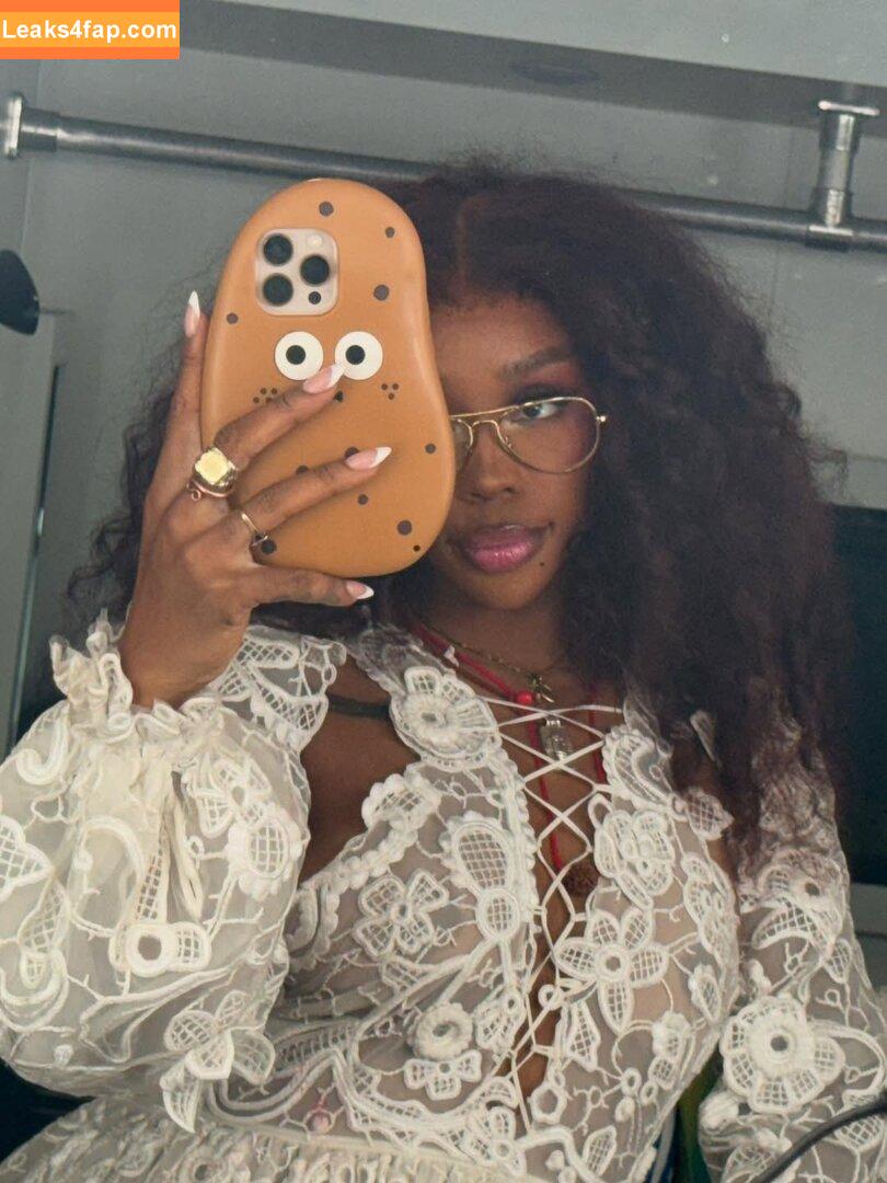 SZA / Solana Rowe / thejad3x leaked photo photo #0374