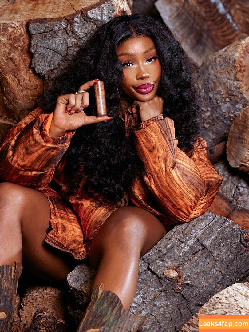 SZA / Solana Rowe / thejad3x leaked photo photo #0378