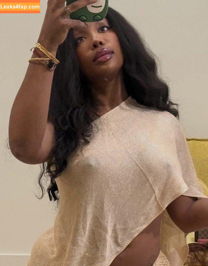 SZA / Solana Rowe / thejad3x leaked photo photo #0394