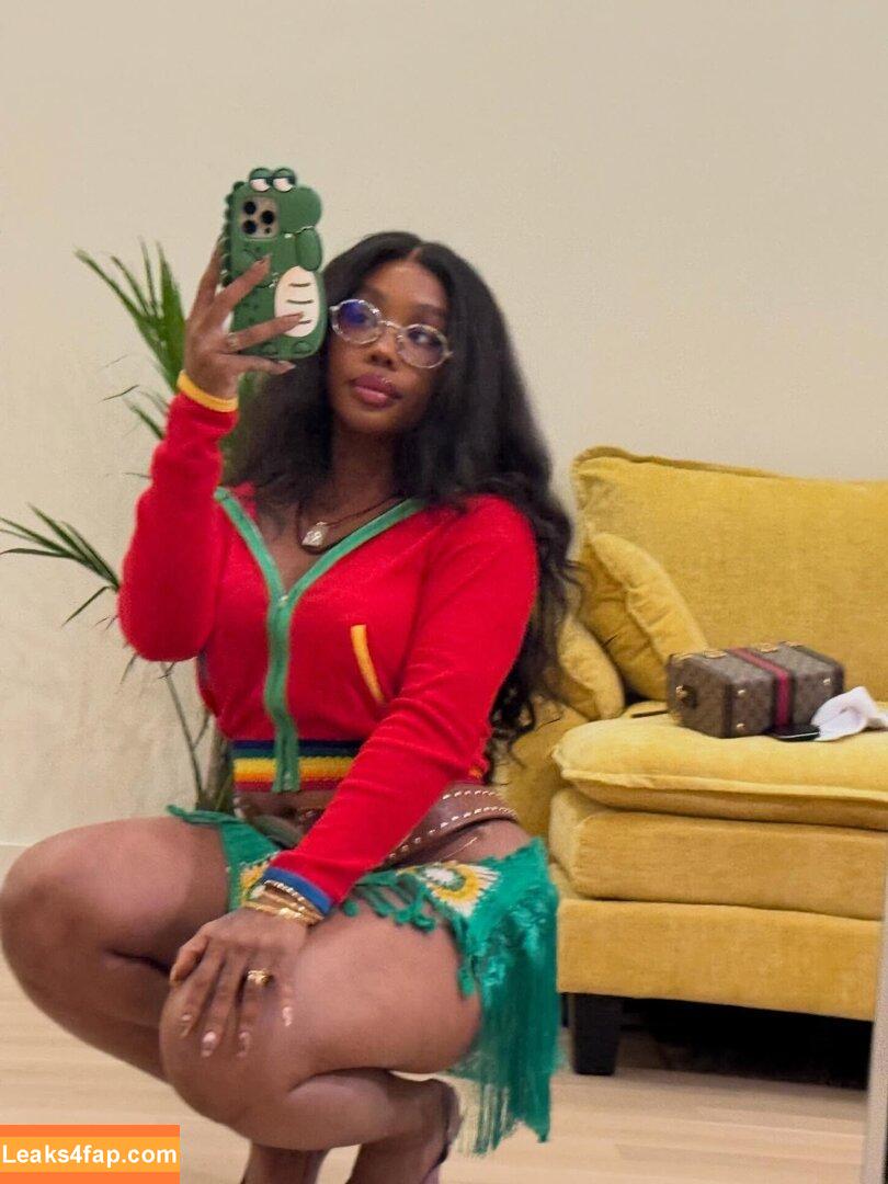 SZA / Solana Rowe / thejad3x leaked photo photo #0397