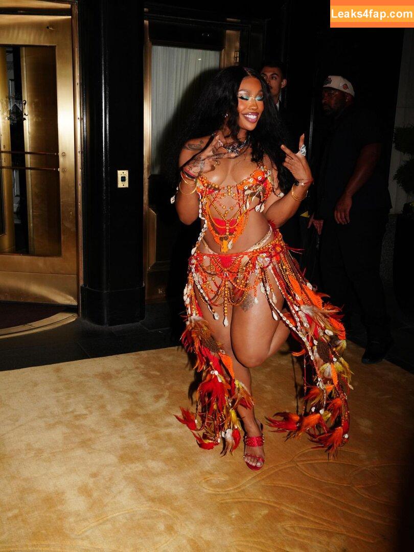 SZA / Solana Rowe / thejad3x leaked photo photo #0409