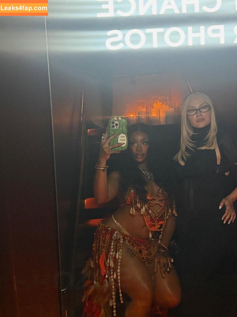 SZA / Solana Rowe / thejad3x leaked photo photo #0416