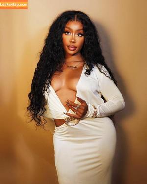 SZA photo #0112