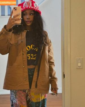 SZA photo #0270