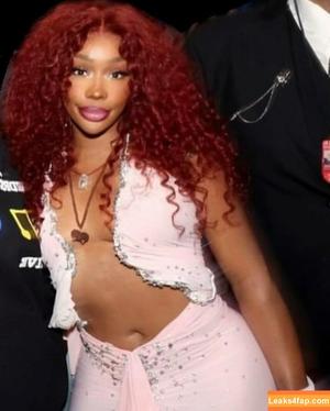 SZA photo #0360