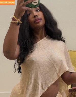 SZA photo #0394