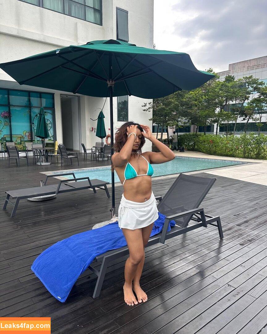 t.arshini / TVARSHINI1 leaked photo photo #0009