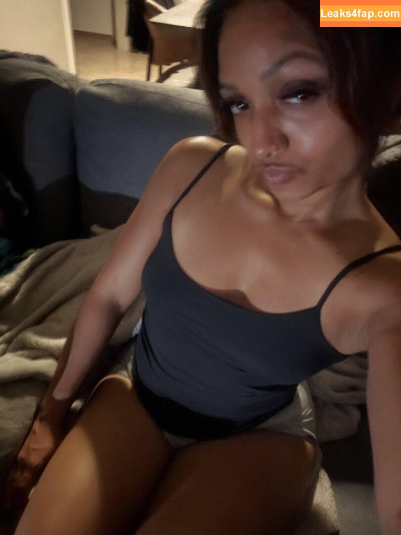 t.arshini / TVARSHINI1 leaked photo photo #0011