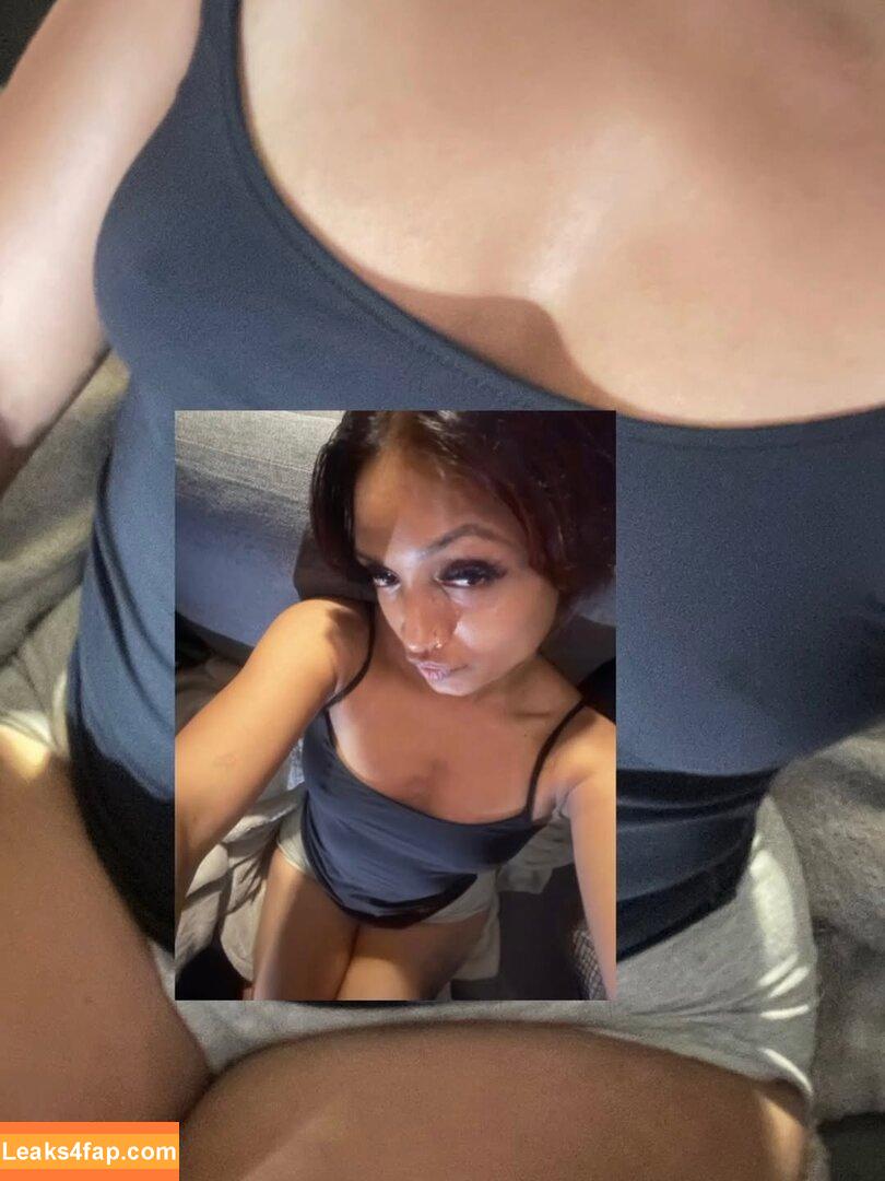 t.arshini / TVARSHINI1 leaked photo photo #0013