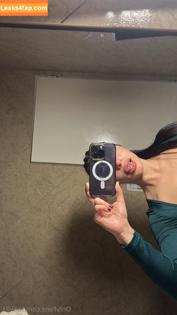 taali01 / taliaaa01 leaked photo photo #0044