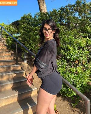 Taba Ardestani photo #0029