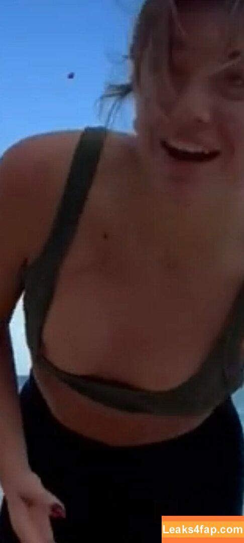 Tabitha Swatosh / tabithaswatosh leaked photo photo #0031