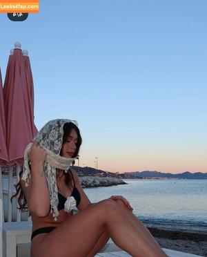 Tabitha Swatosh photo #0038