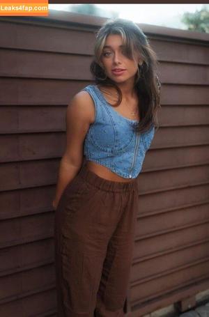 Tabitha Swatosh photo #0139
