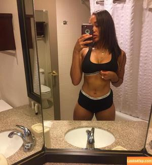 Taelor B. photo #0021