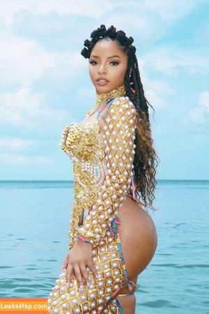 Taina DeJesus photo #0001