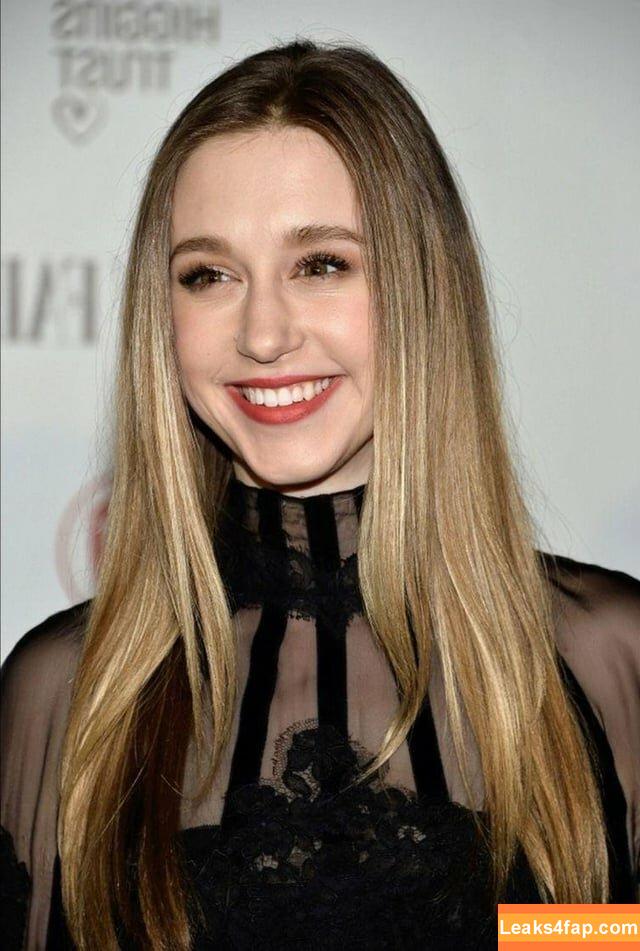 Taissa Farmiga / taissafarmiga слитое фото фото #0078