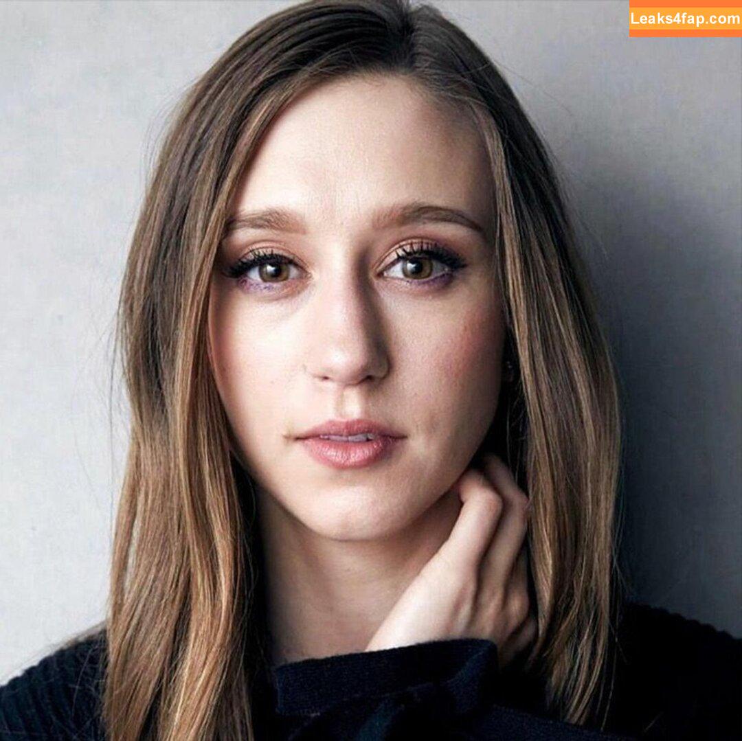 Taissa Farmiga / taissafarmiga слитое фото фото #0082