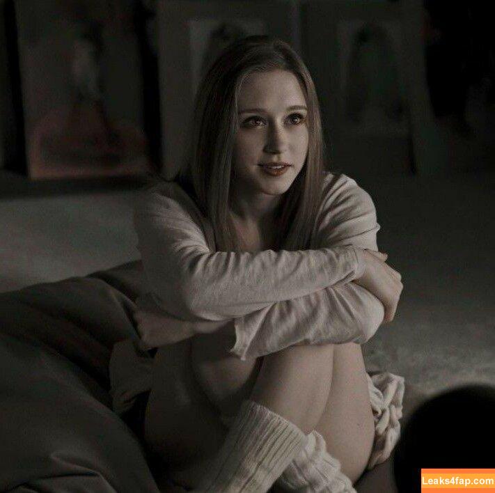 Taissa Farmiga / taissafarmiga leaked photo photo #0084