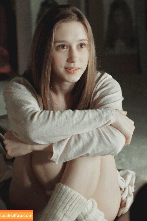 Taissa Farmiga / taissafarmiga leaked photo photo #0086