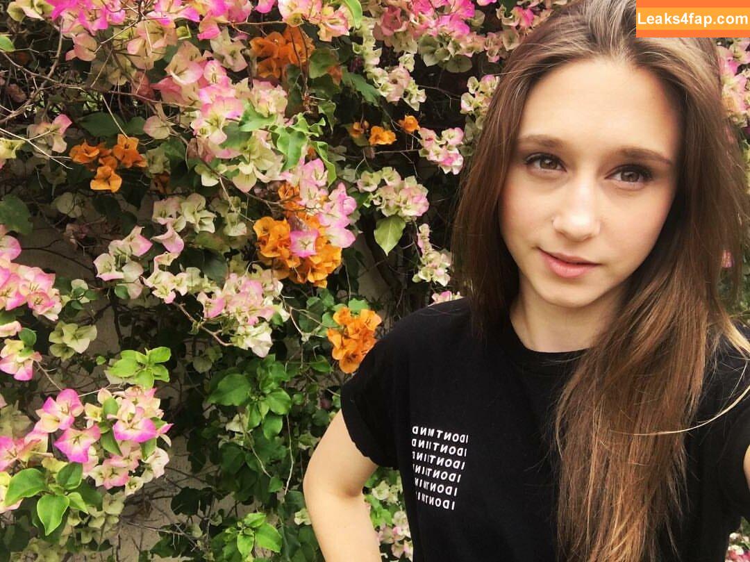 Taissa Farmiga / taissafarmiga leaked photo photo #0094