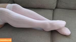 take_my_feet photo #0057