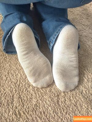 take_my_feet photo #0074