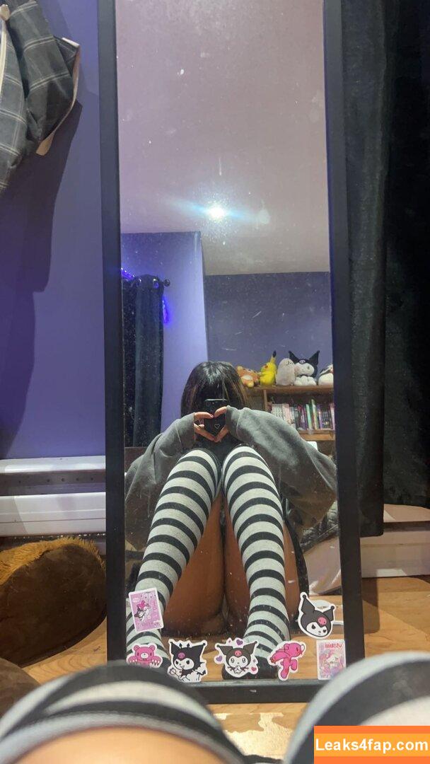 Takku Nsfw / luvlyslutg / takkunxx leaked photo photo #0001