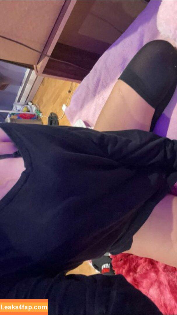 Takku Nsfw / luvlyslutg / takkunxx leaked photo photo #0003