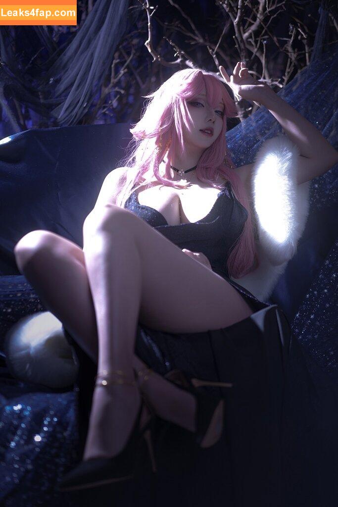 Takoma Yuyi /  leaked photo photo #0009