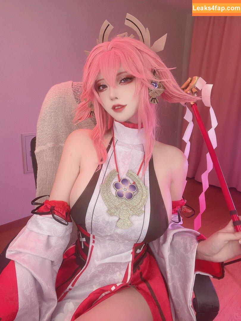 Takomayuyi / https: leaked photo photo #0032