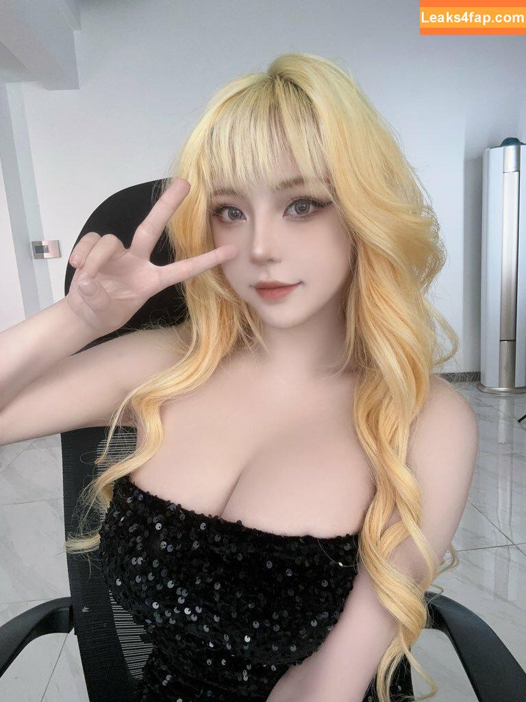 Takomayuyi / https: leaked photo photo #0111