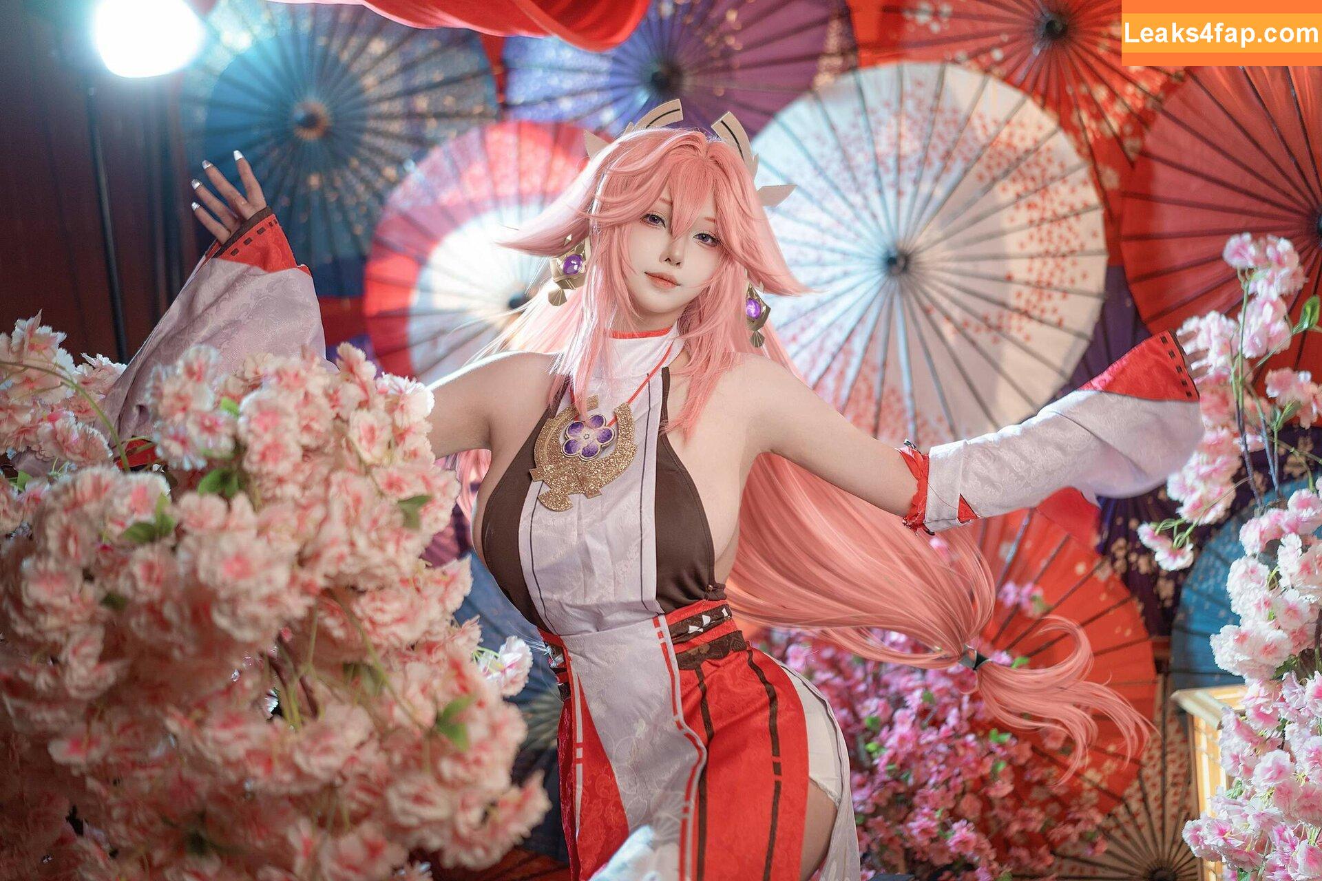 Takomayuyi / https: leaked photo photo #0238
