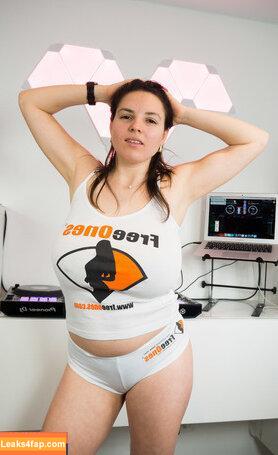 Talia Amanda / Talia_Amanda / Talia_Amanda34H / amandatalia__newbackup leaked photo photo #0181