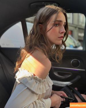 Talia Ryder photo #0013