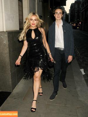 Tallia Storm photo #0293