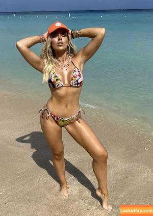 Tallia Storm photo #0663