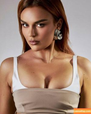 Tallia Storm photo #0780