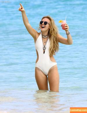 Tallia Storm photo #0988