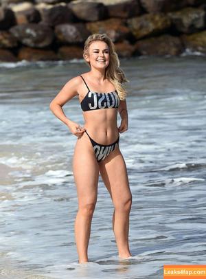 Tallia Storm photo #0996