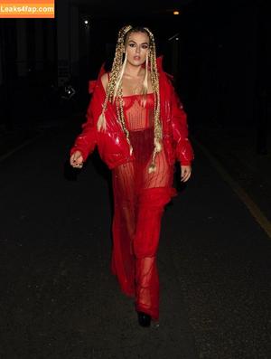 Tallia Storm photo #1015