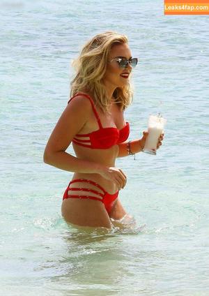 Tallia Storm photo #1113