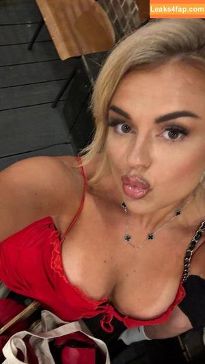 Tallia Storm photo #1379