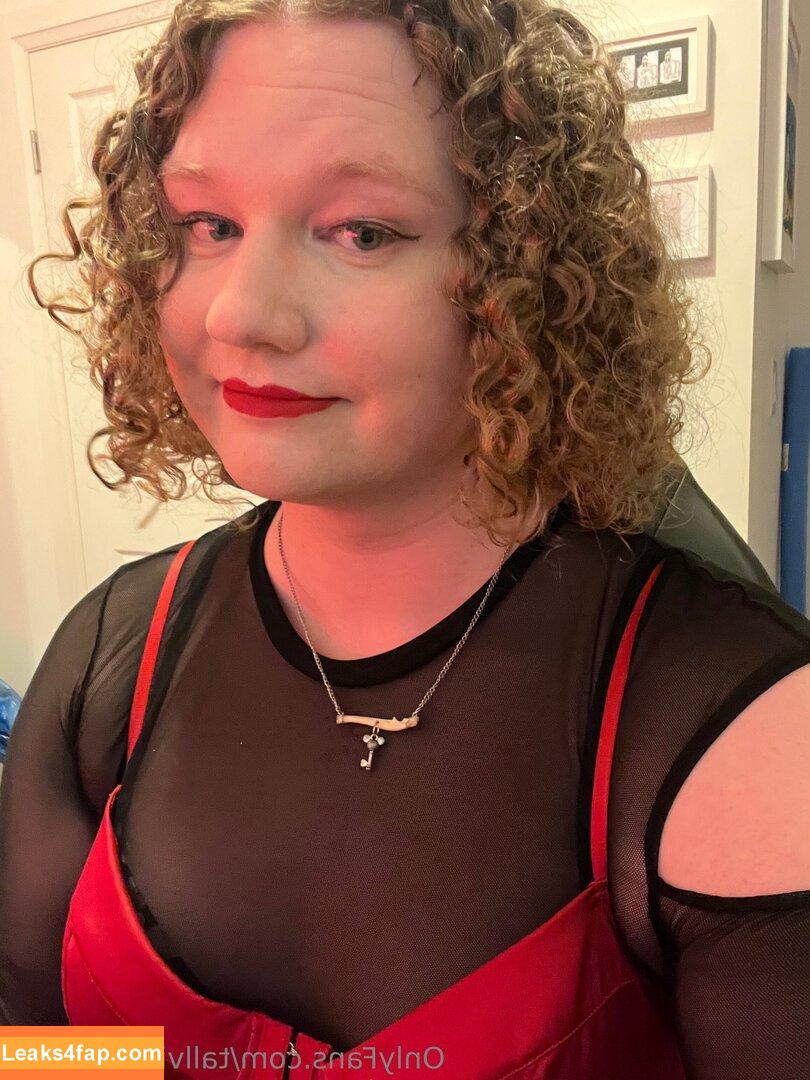 tallvixenxoxoxo /  leaked photo photo #0002