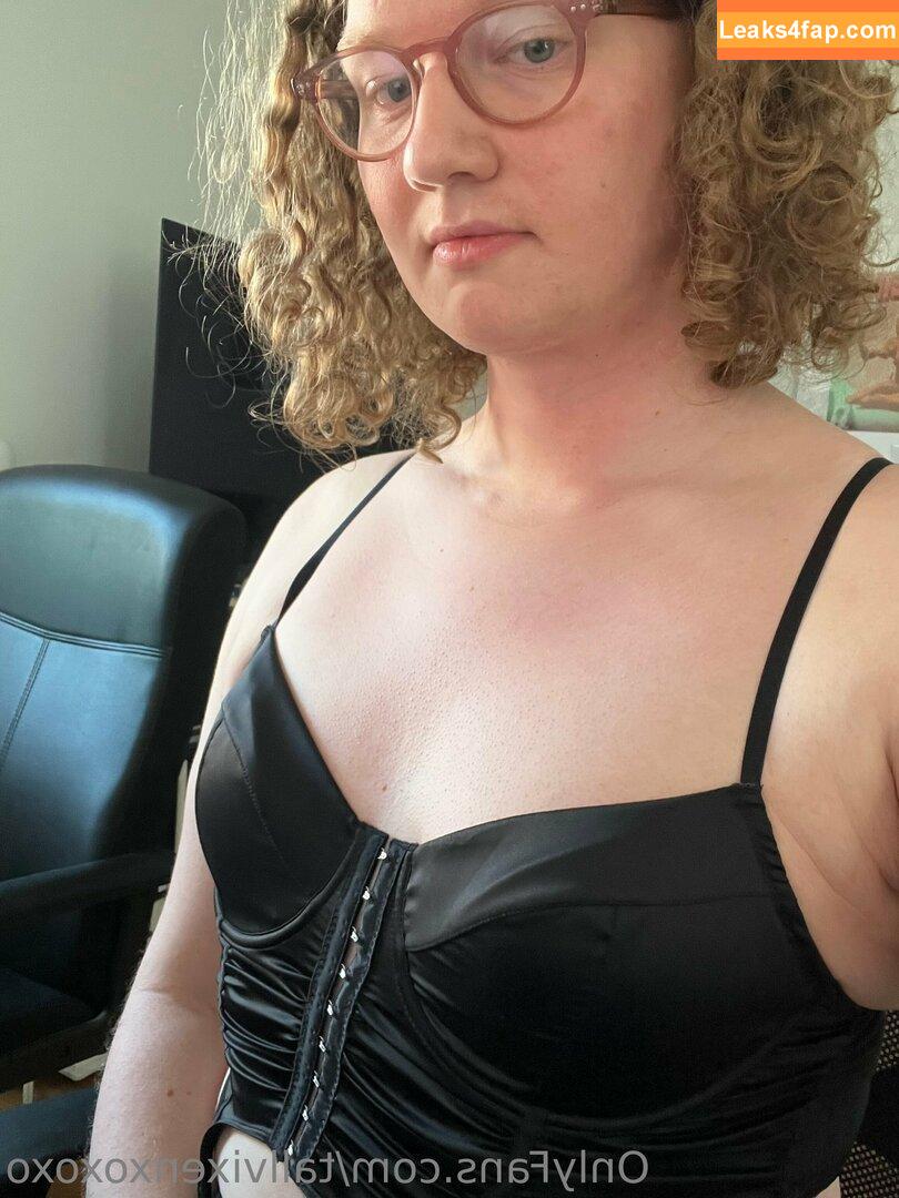 tallvixenxoxoxo /  leaked photo photo #0011
