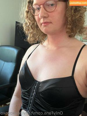 tallvixenxoxoxo photo #0011